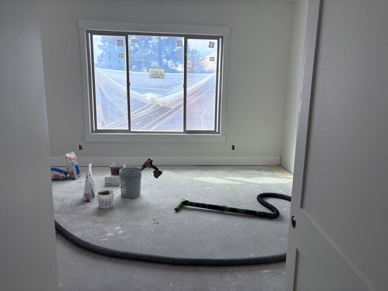 2836 E Creek Side Ct - Photo 6 of 16