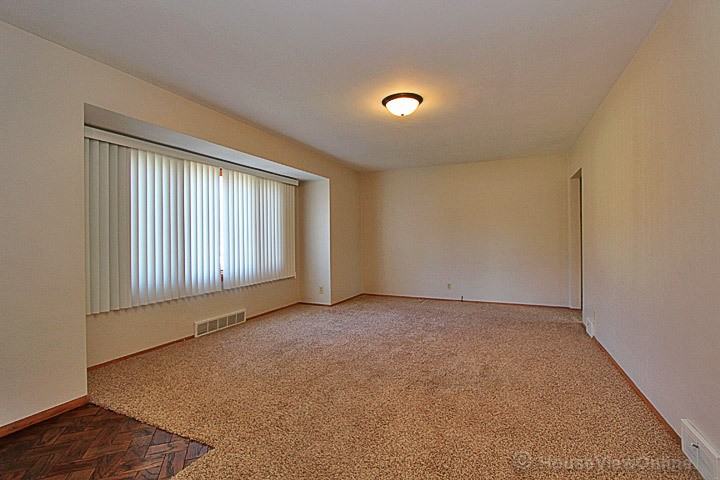 1506 Revlon Dr - Photo 7 of 19