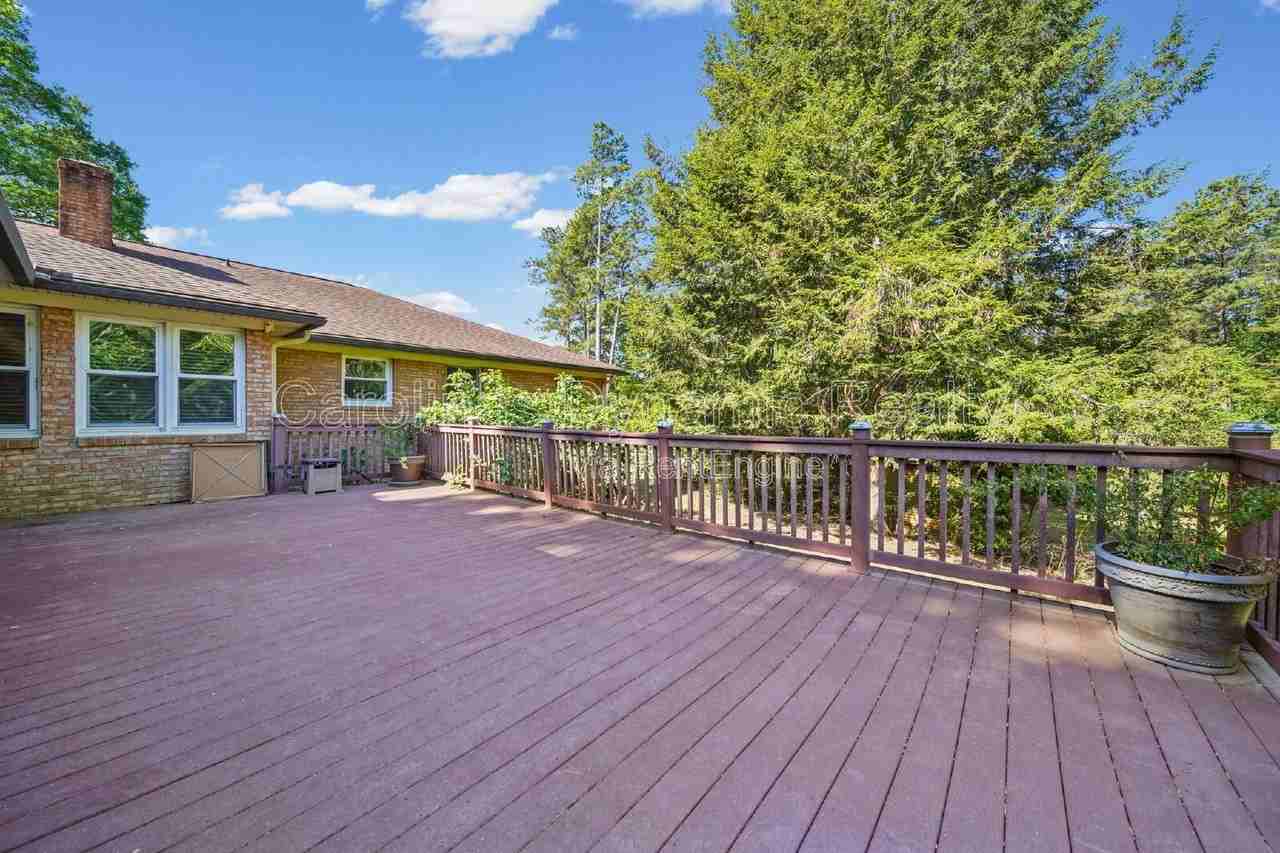 16301 Capps Rd - Photo 5 of 42