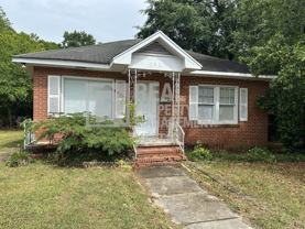 1082 Lamont St - Photo 1 of 1