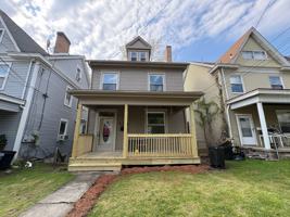 featured image of 129 Dunbar Ave