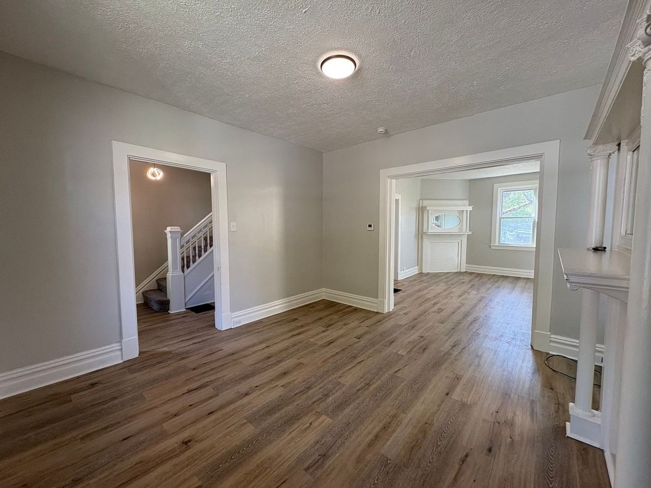 129 Dunbar Ave - Photo 5 of 24