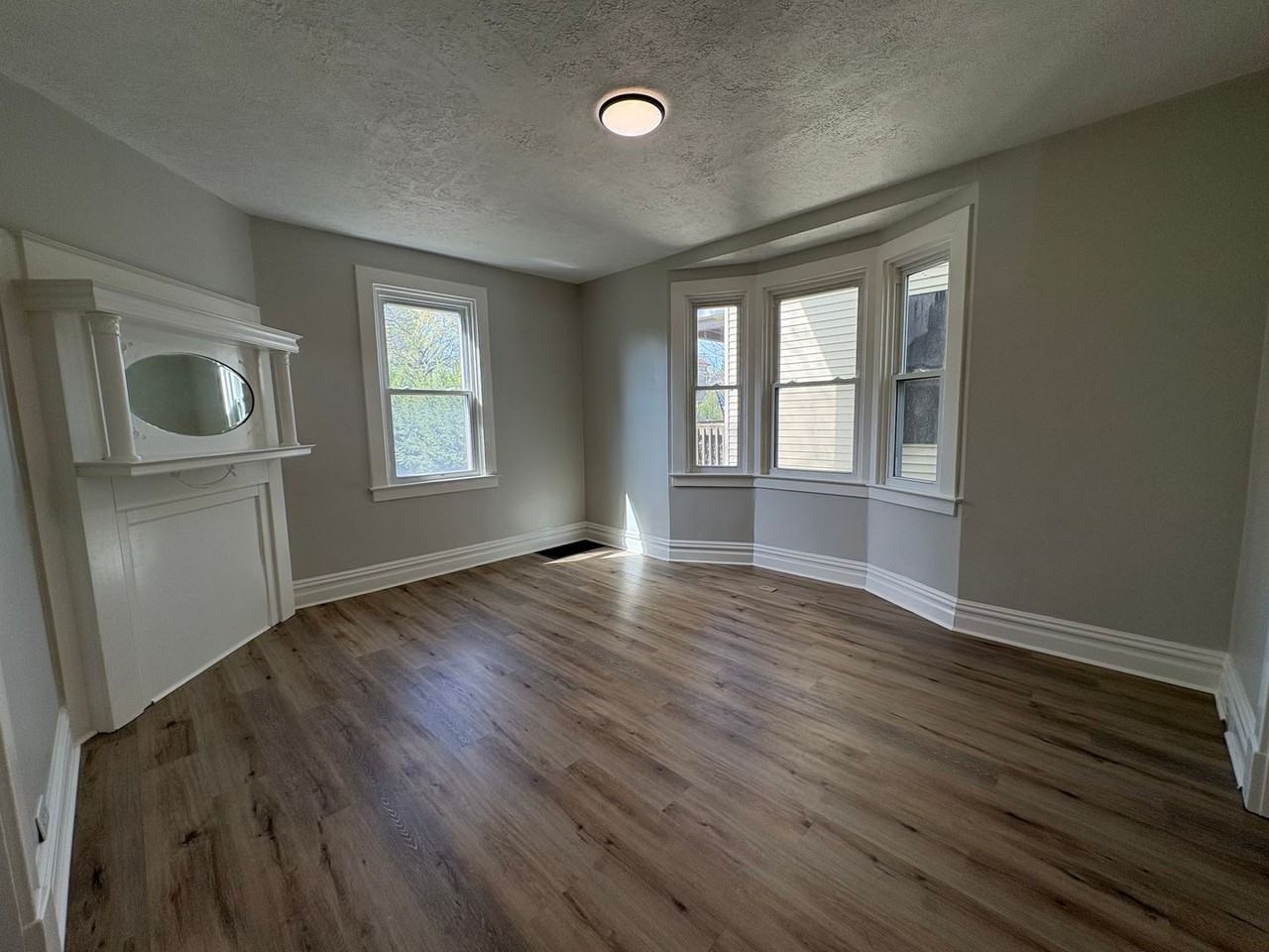 129 Dunbar Ave - Photo 7 of 24