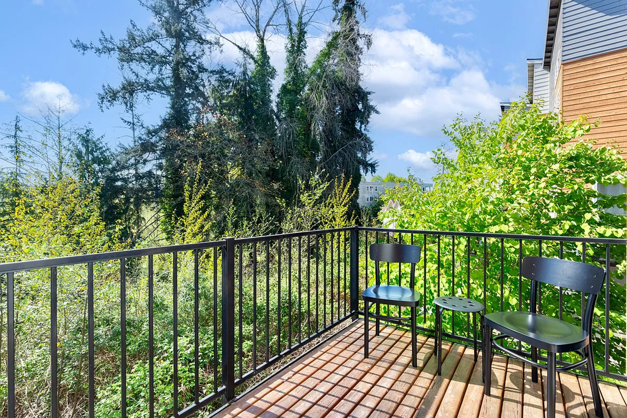 18240 73rd Ave Ne #103 - Photo 4 of 24