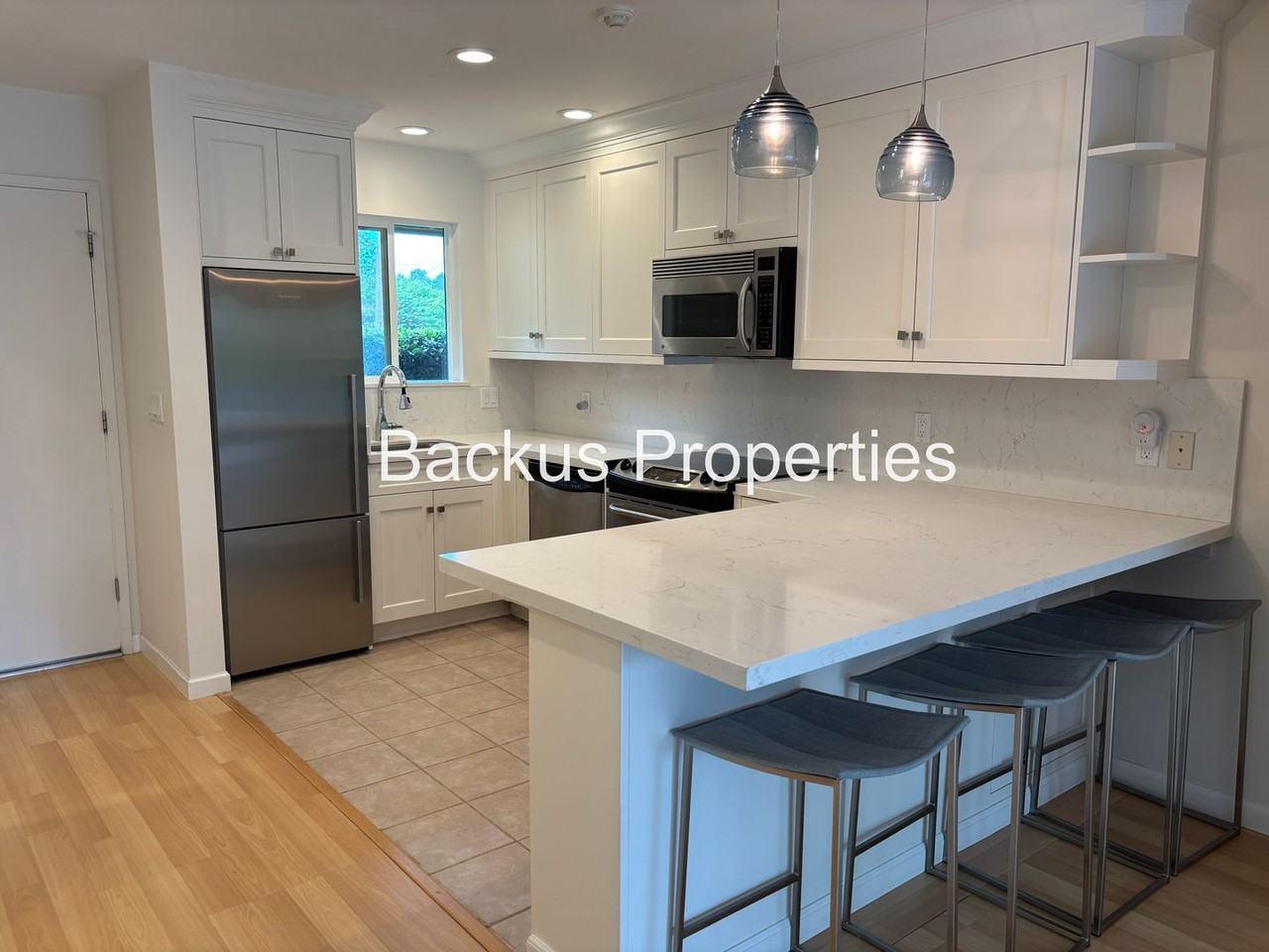 194 Hacienda Carmel - Photo 4 of 13