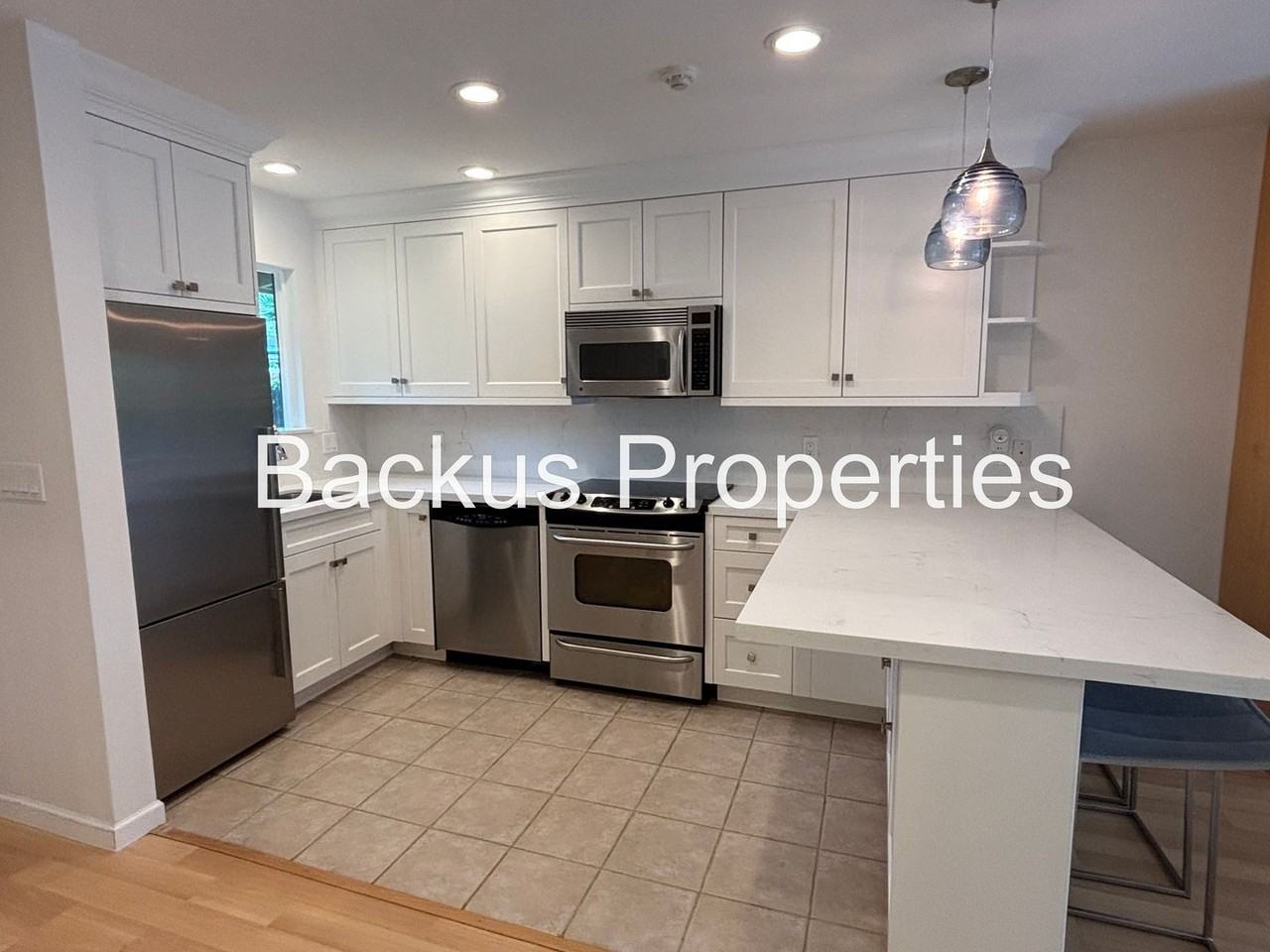 194 Hacienda Carmel - Photo 5 of 13