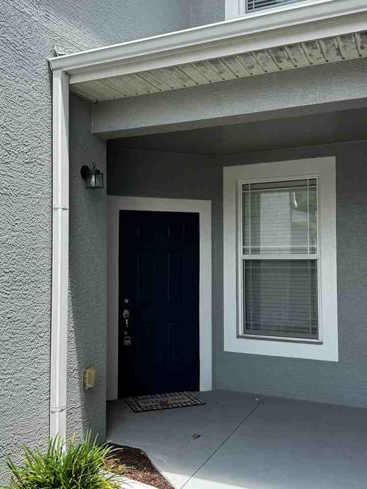 4401 Sw 52nd Cir #101 - Photo 2 of 24