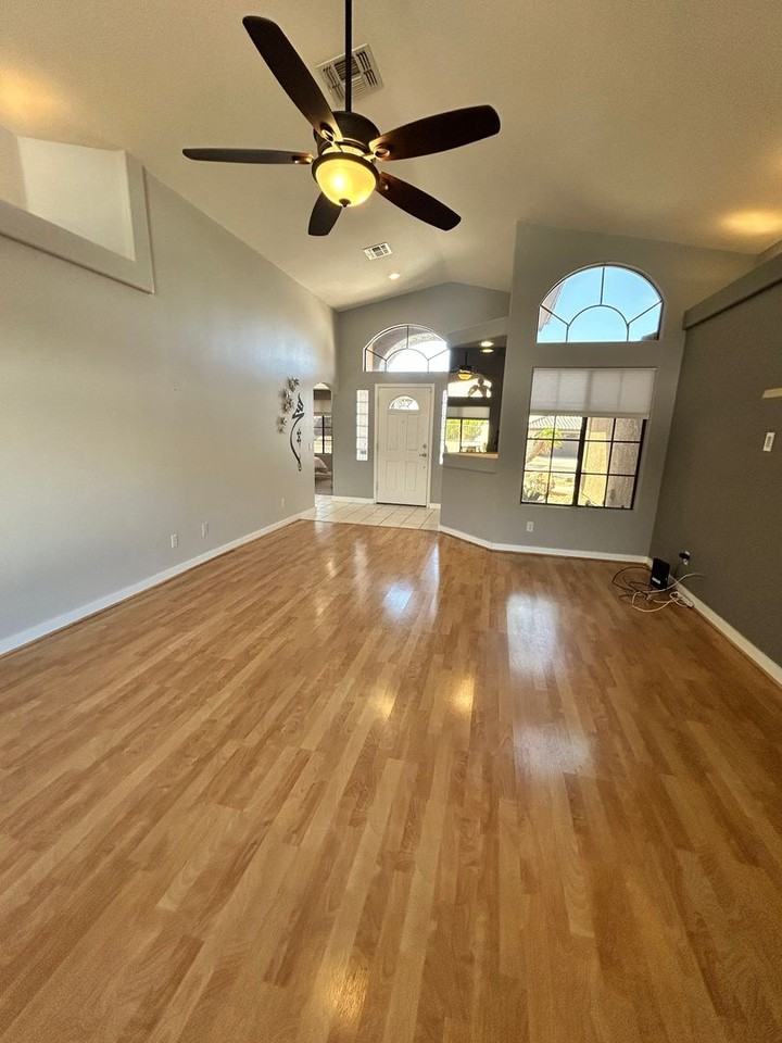 2413 Jacob Row - Photo 5 of 31