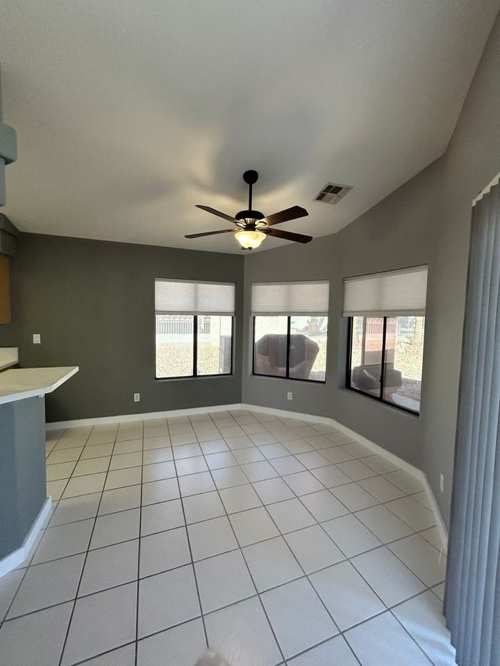 2413 Jacob Row - Photo 6 of 31