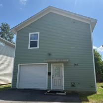762 Parklawn Cir - Photo 1 of 1
