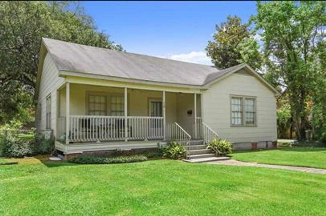 239 West Dr