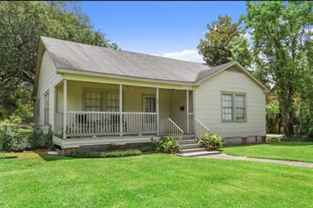 239 West Dr - Photo 1 of 1