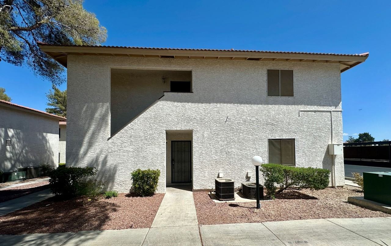 6687 W Tropicana Ave #102 - Photo 2 of 16