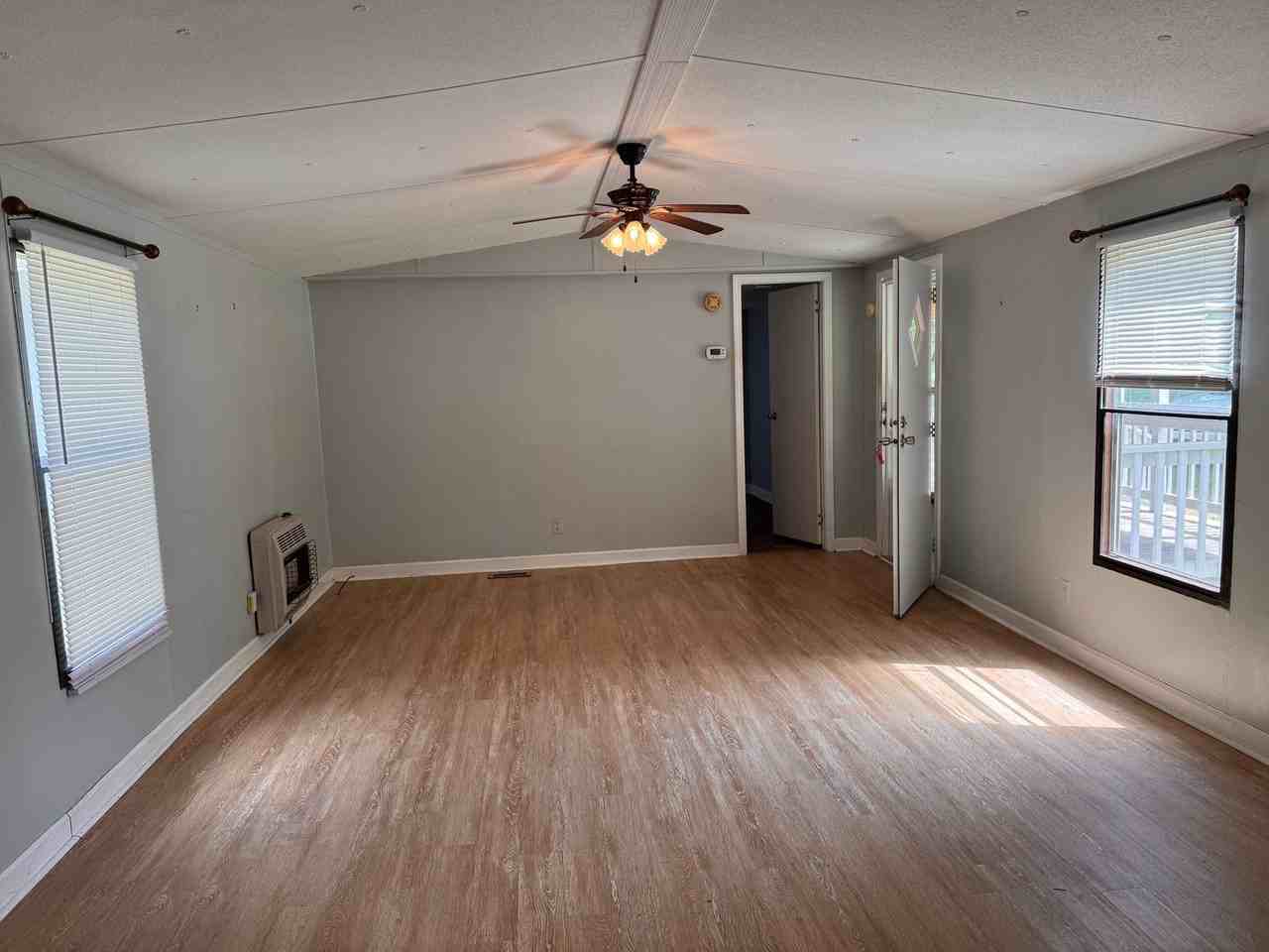 2289 S Lake Dr - Photo 4 of 25