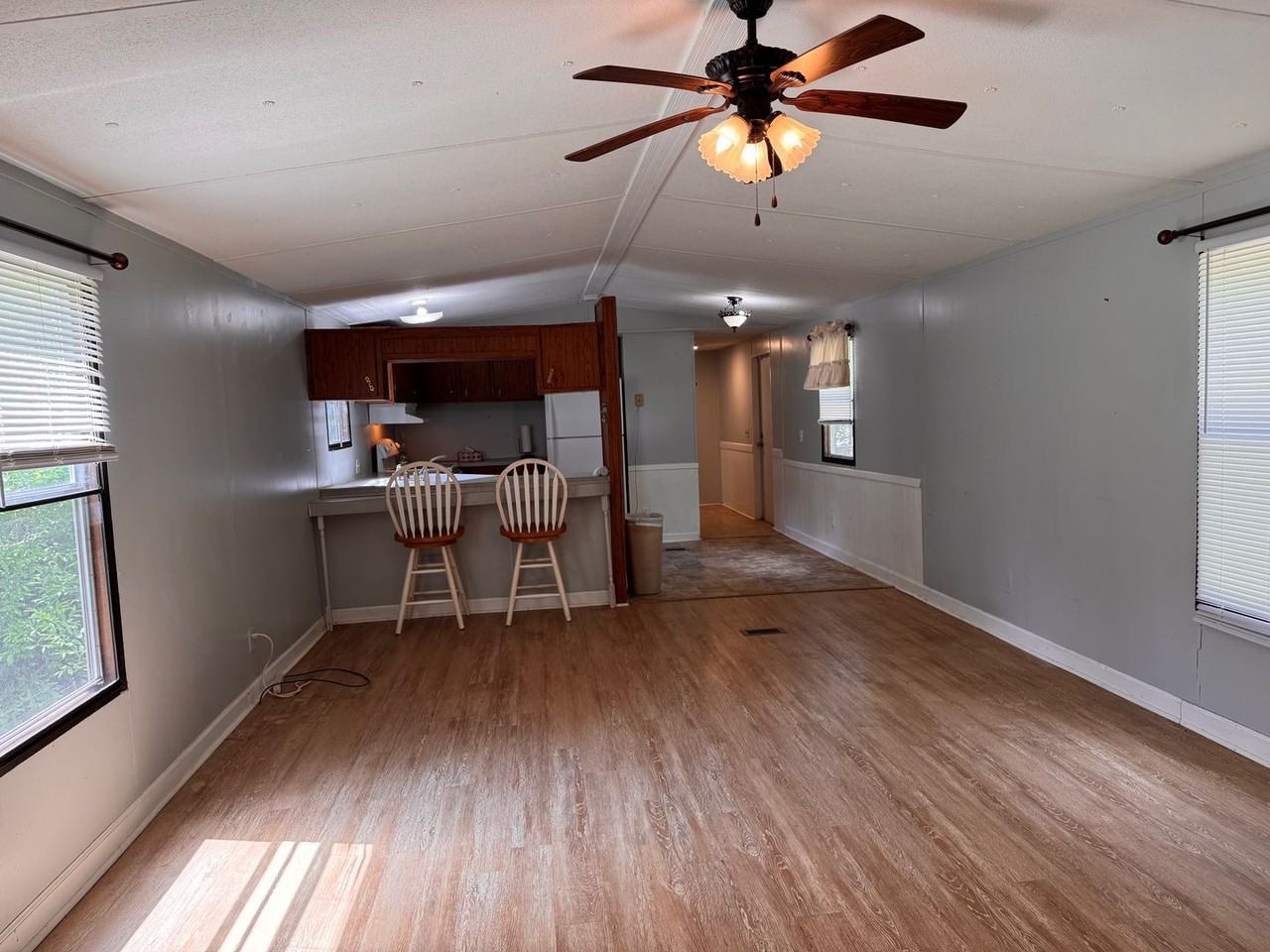 2289 S Lake Dr - Photo 5 of 25