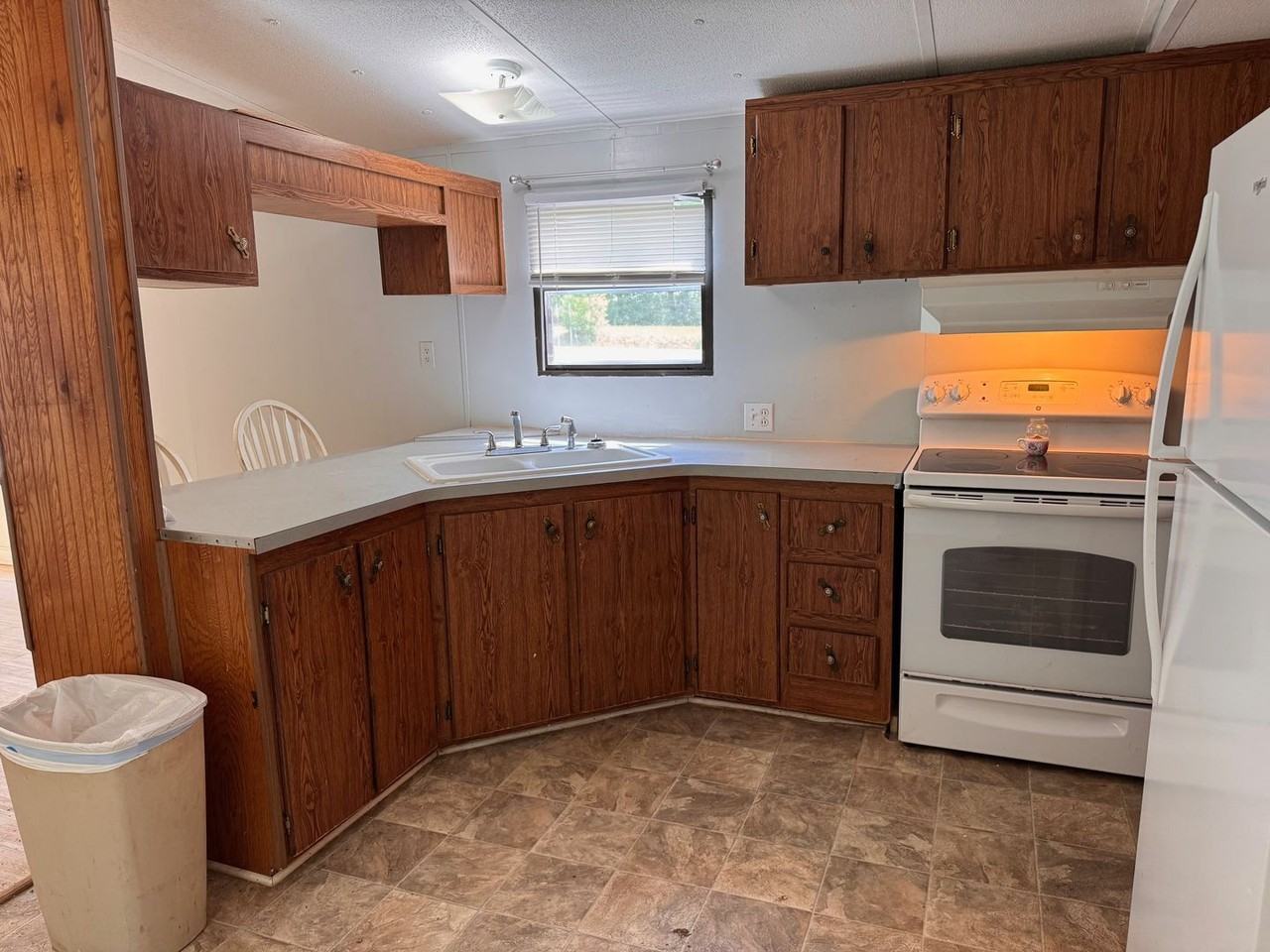 2289 S Lake Dr - Photo 7 of 25