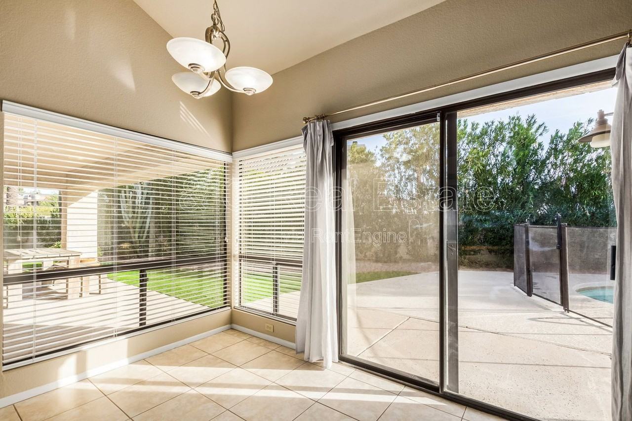 10060 E San Bernardo Dr - Photo 6 of 22