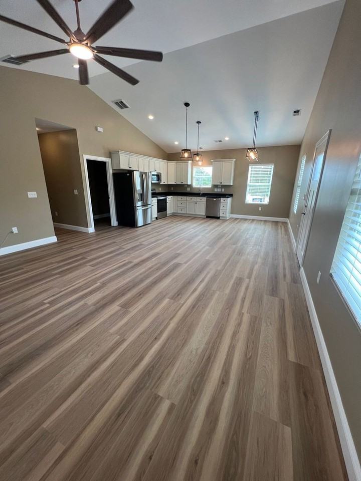 2052 Glenns Bay Rd - Photo 3 of 14