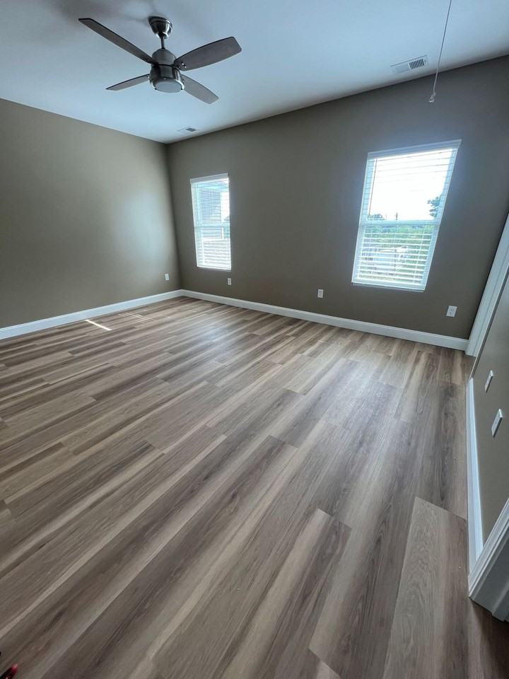 2052 Glenns Bay Rd - Photo 4 of 14