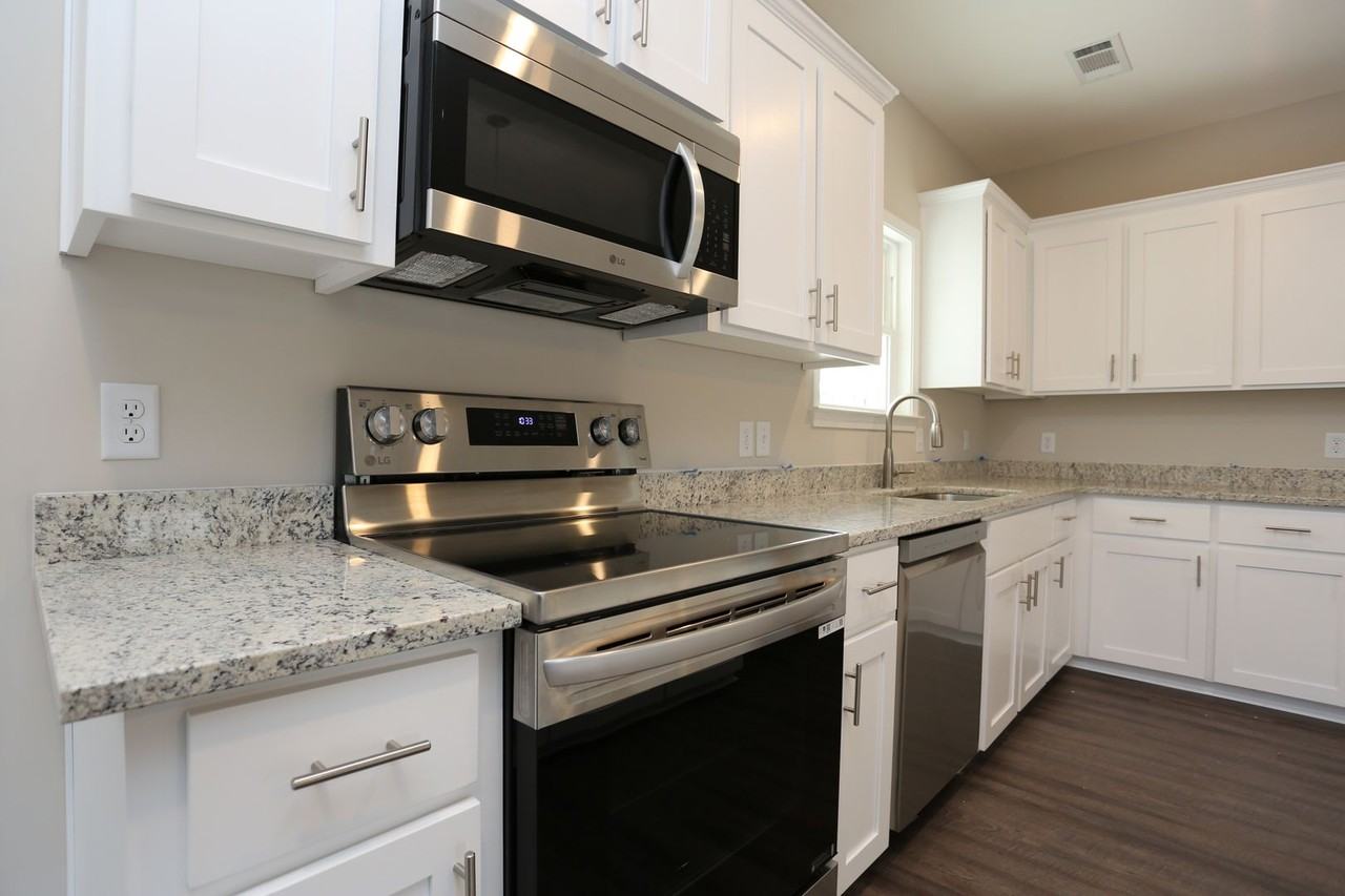 115 Avalon Trce - Photo 4 of 15