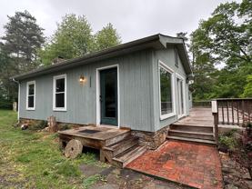 1127 Round Hill Dr - Photo 1 of 1