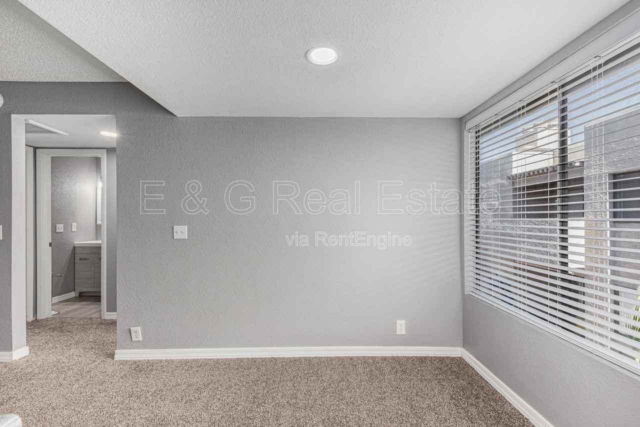 1077 W 1st St #203 - Photo 7 of 21