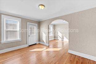 4909 Winona Ave #2W - Photo 1 of 1