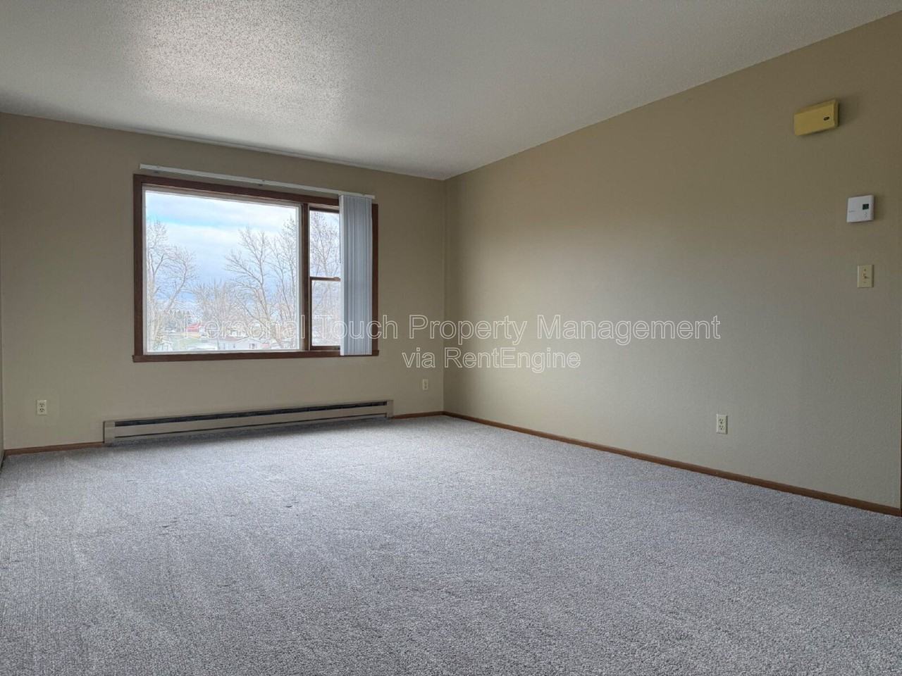 1003 19th St Sw #2 - Photo 5 of 28