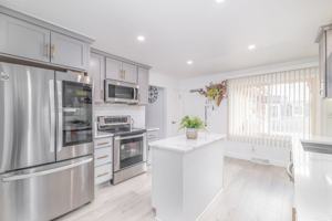 featured image of 5621 S 22nd St