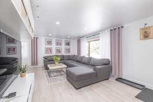 featured image of 5621 S 22nd St