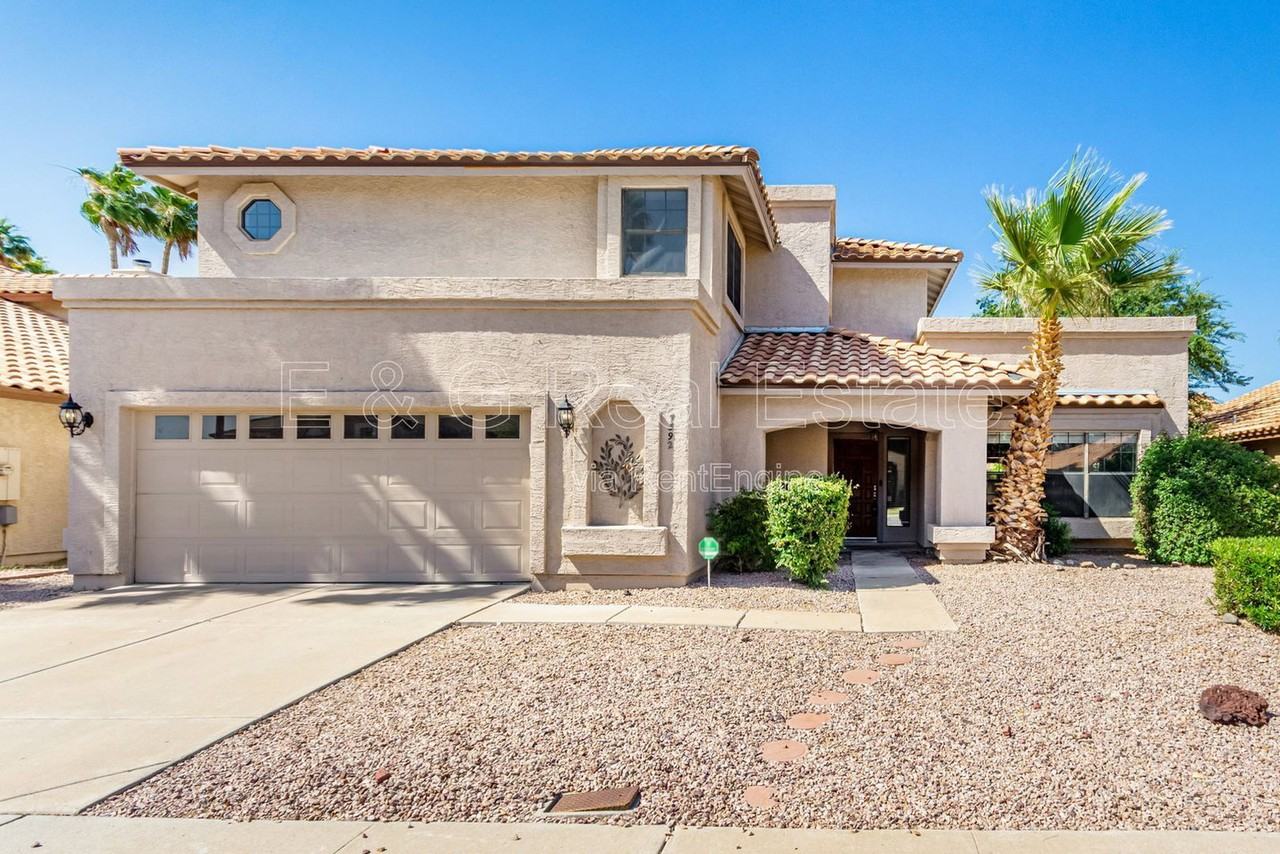 7392 W Kristal Way - Photo 5 of 47