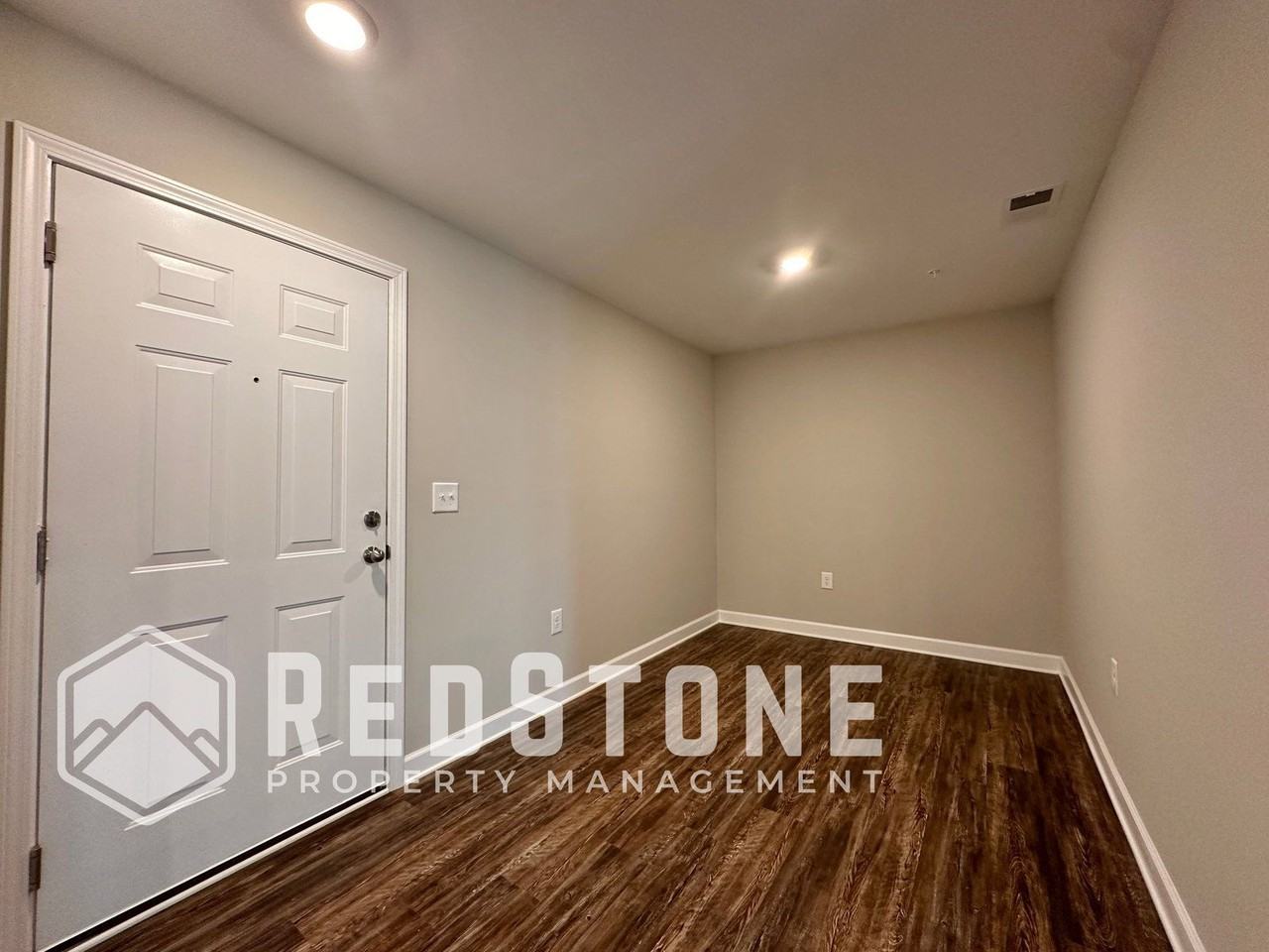 1020 S Williamson Ave #104 - Photo 5 of 32