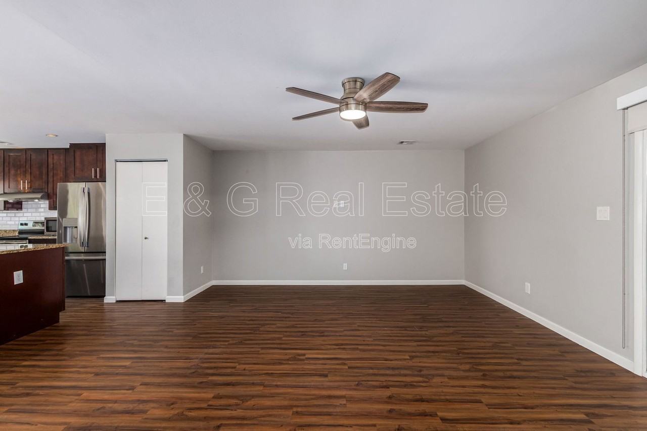 4508 N 15th Ave - Photo 4 of 20