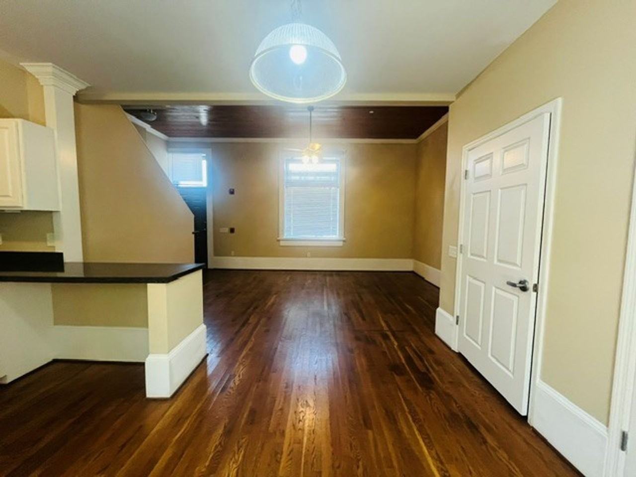 526 3rd St #3 - Photo 4 of 11