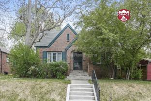 4818 E 18th Ave - Photo 1 of 1