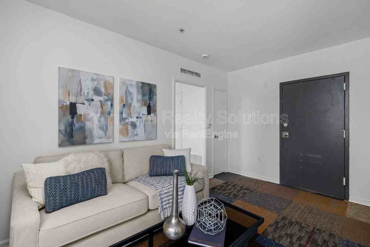 8612 Halls Ferry Rd #302 - Photo 4 of 22