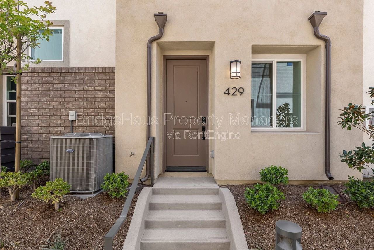 429 Caliper Way - Photo 2 of 50