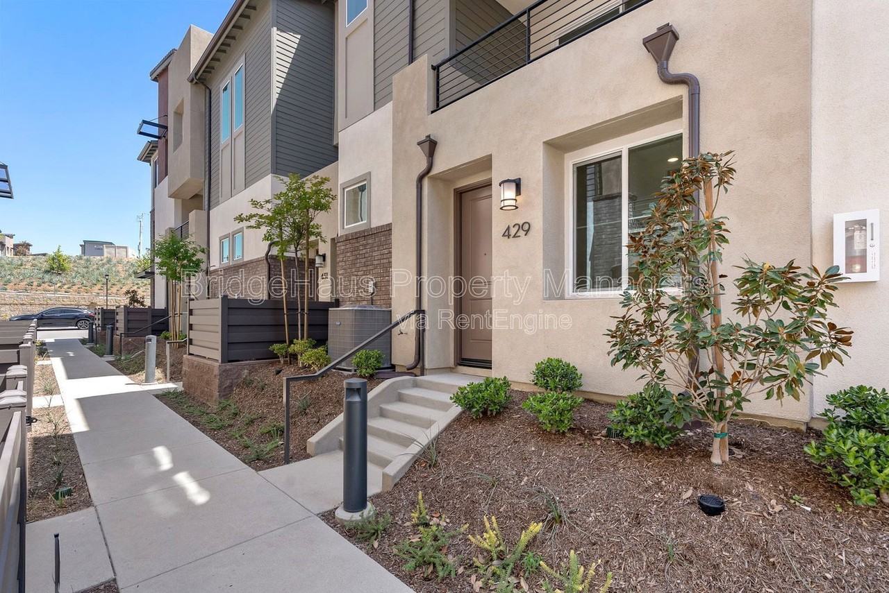 429 Caliper Way - Photo 4 of 50