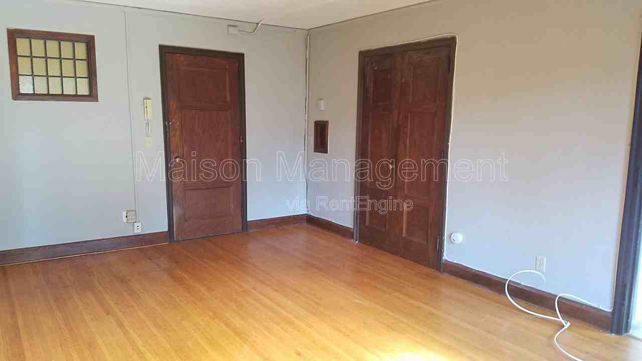 125 Highland Pkwy #1 - Photo 4 of 15