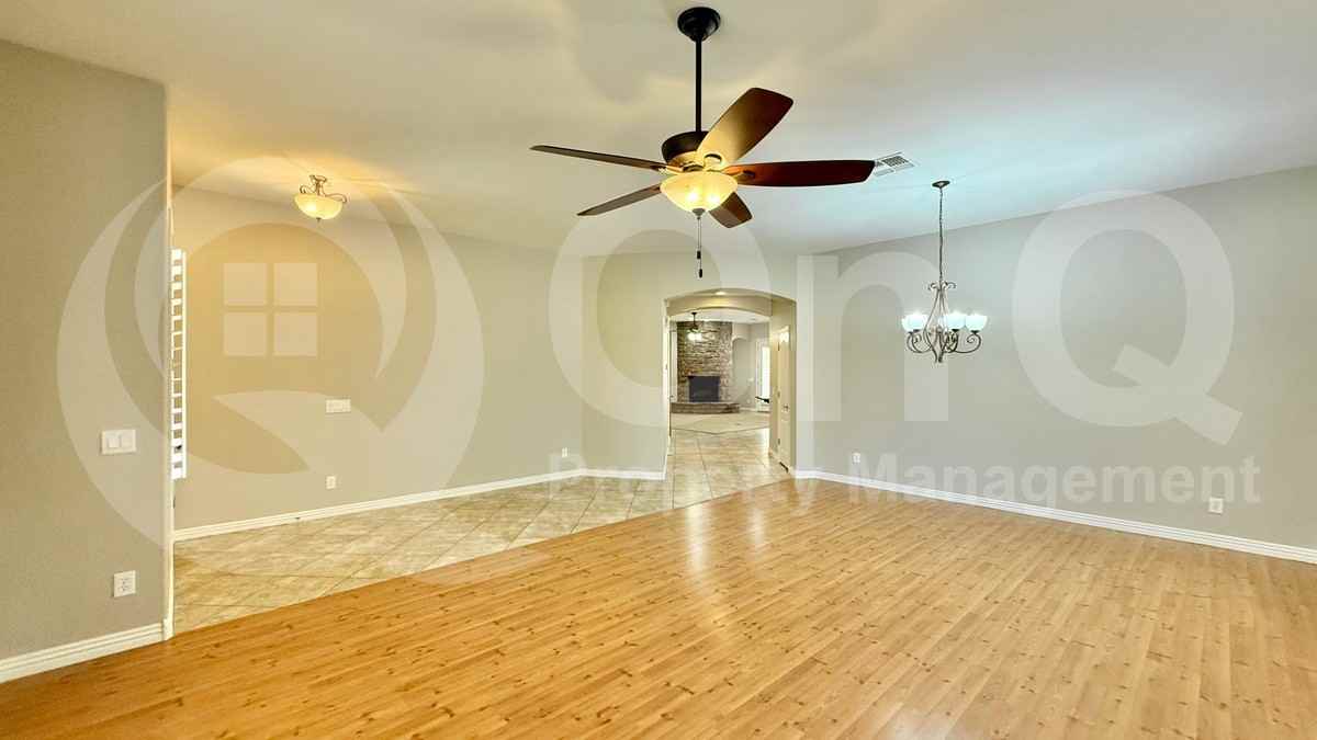 2008 W Maya Way - Photo 5 of 25