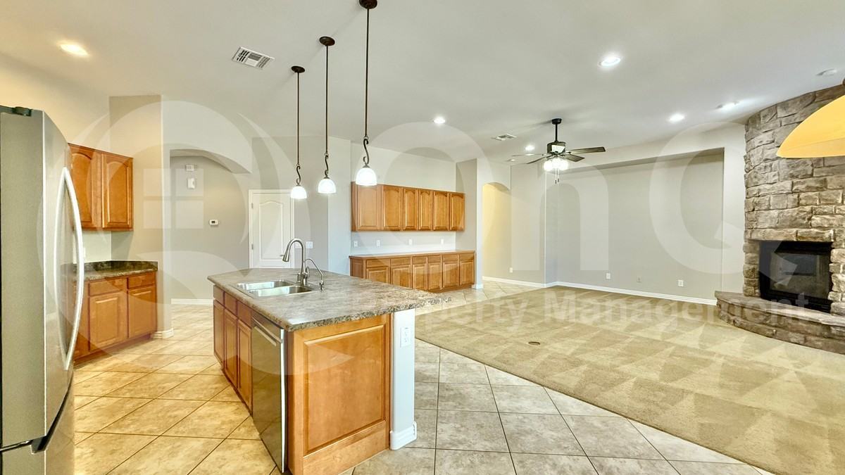 2008 W Maya Way - Photo 7 of 25