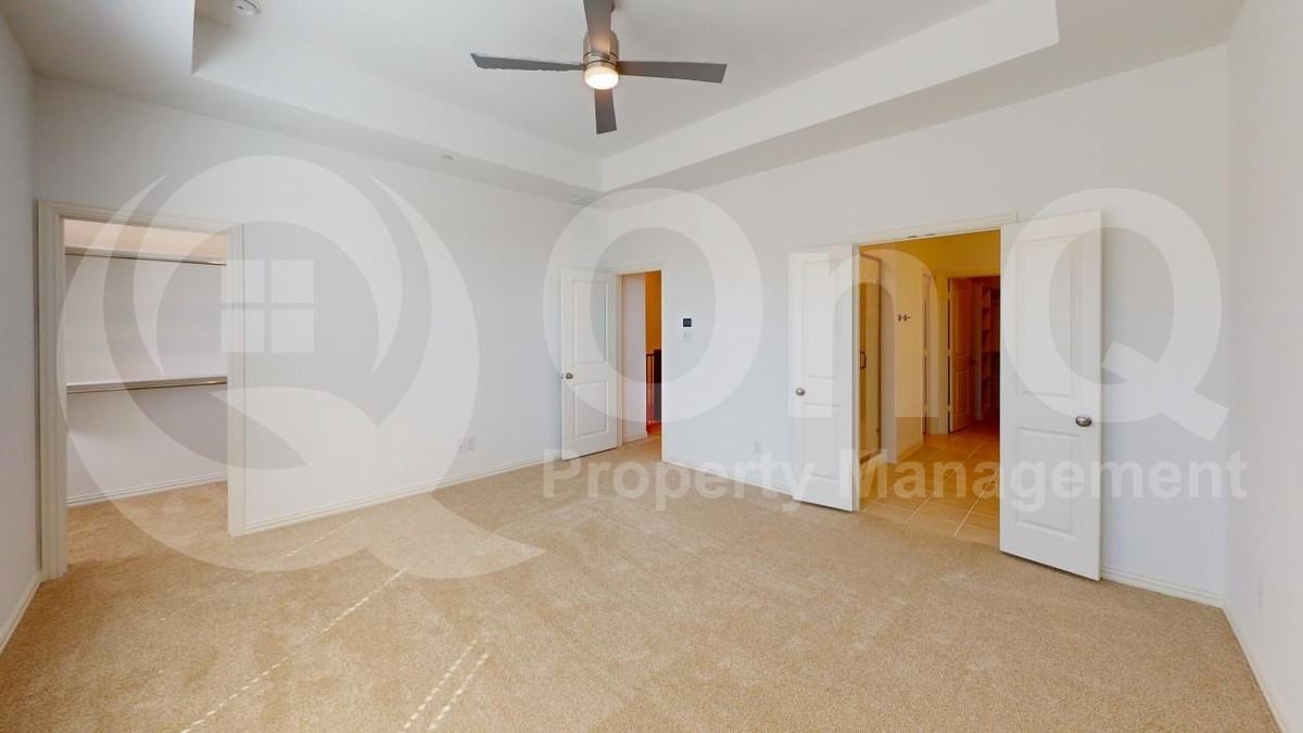 1226 Junction Dr - Photo 6 of 18