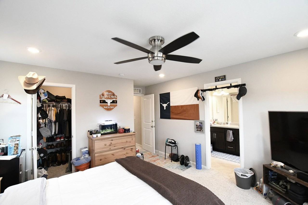 11330 E 26th Ave - Photo 7 of 16