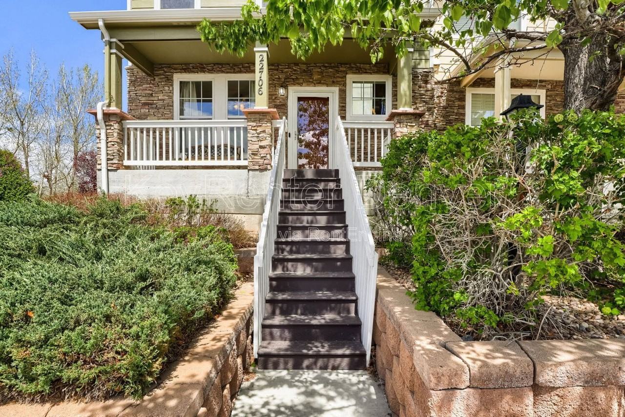 22706 E Ottawa Pl - Photo 2 of 17