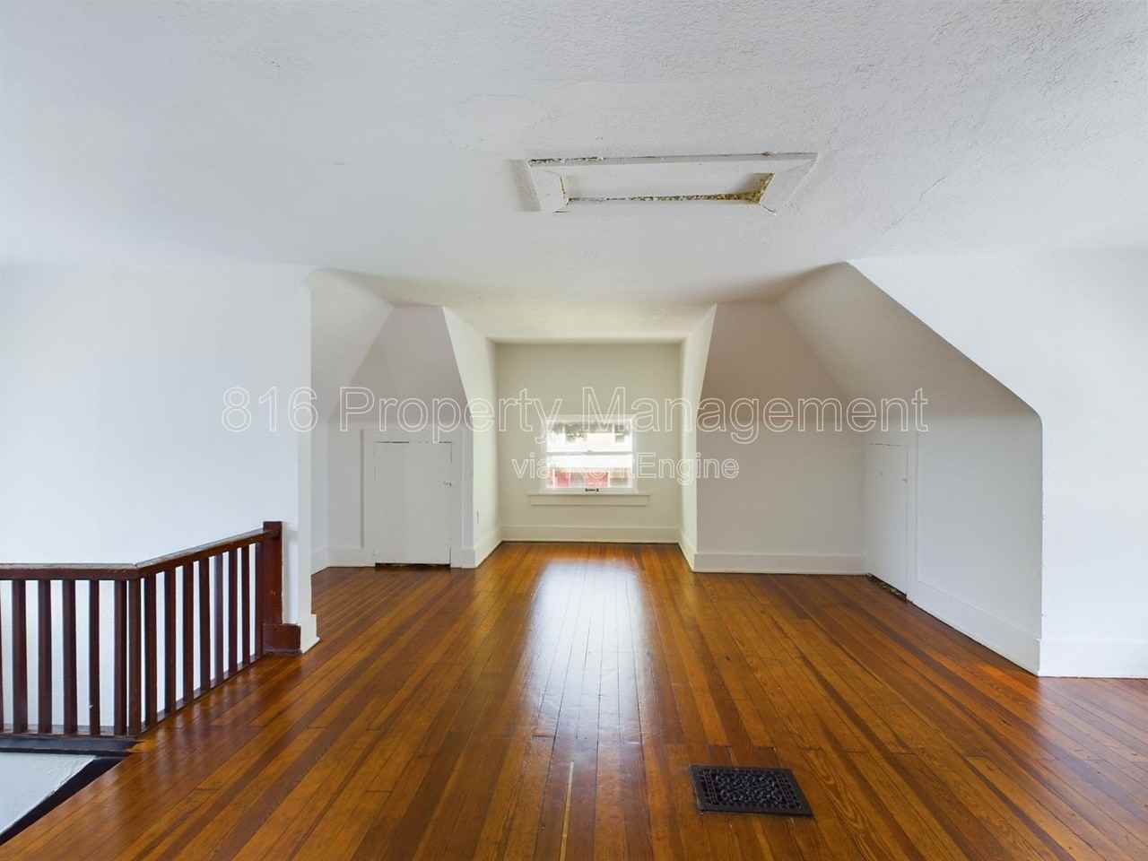 3429 Morrell Ave - Photo 6 of 26