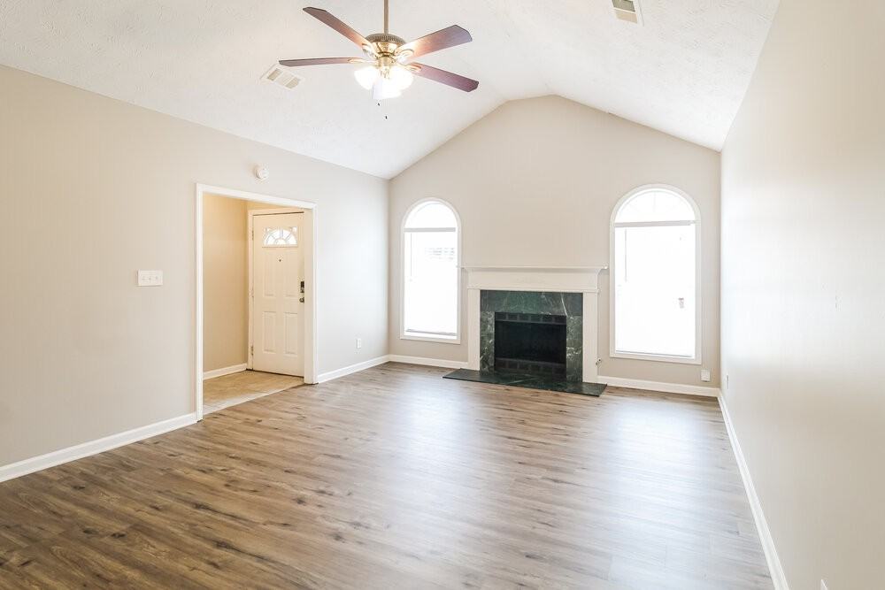 779 Pepperwood Trl - Photo 3 of 16