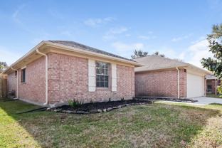 4919 Bayboro Park Dr - Photo 1 of 1