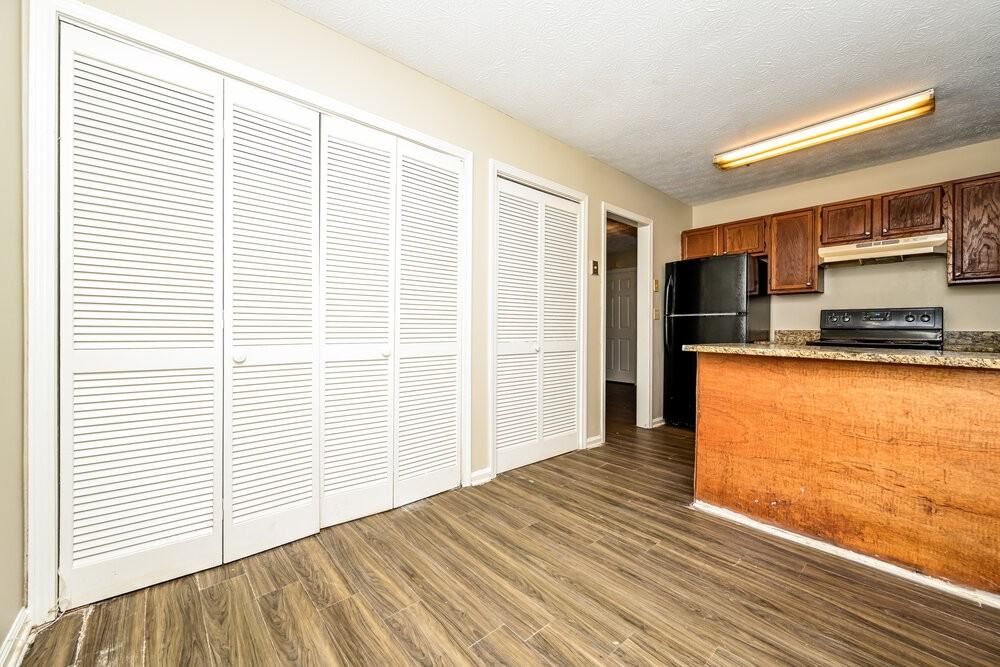 5796 Trent Walk Dr - Photo 6 of 17