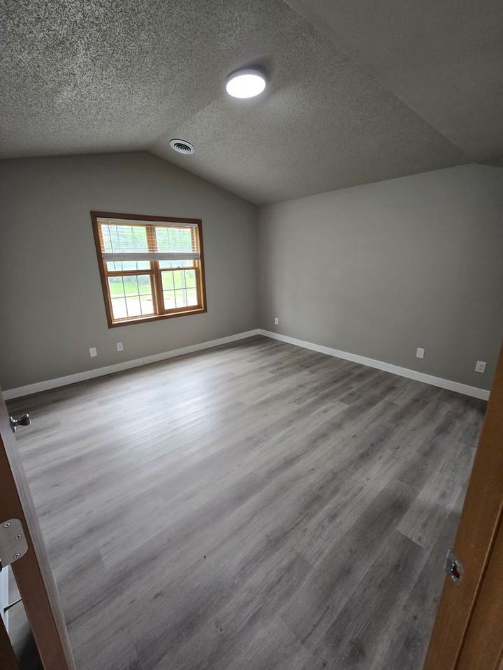 3121 Forest Run Ct. - Photo 4 of 43