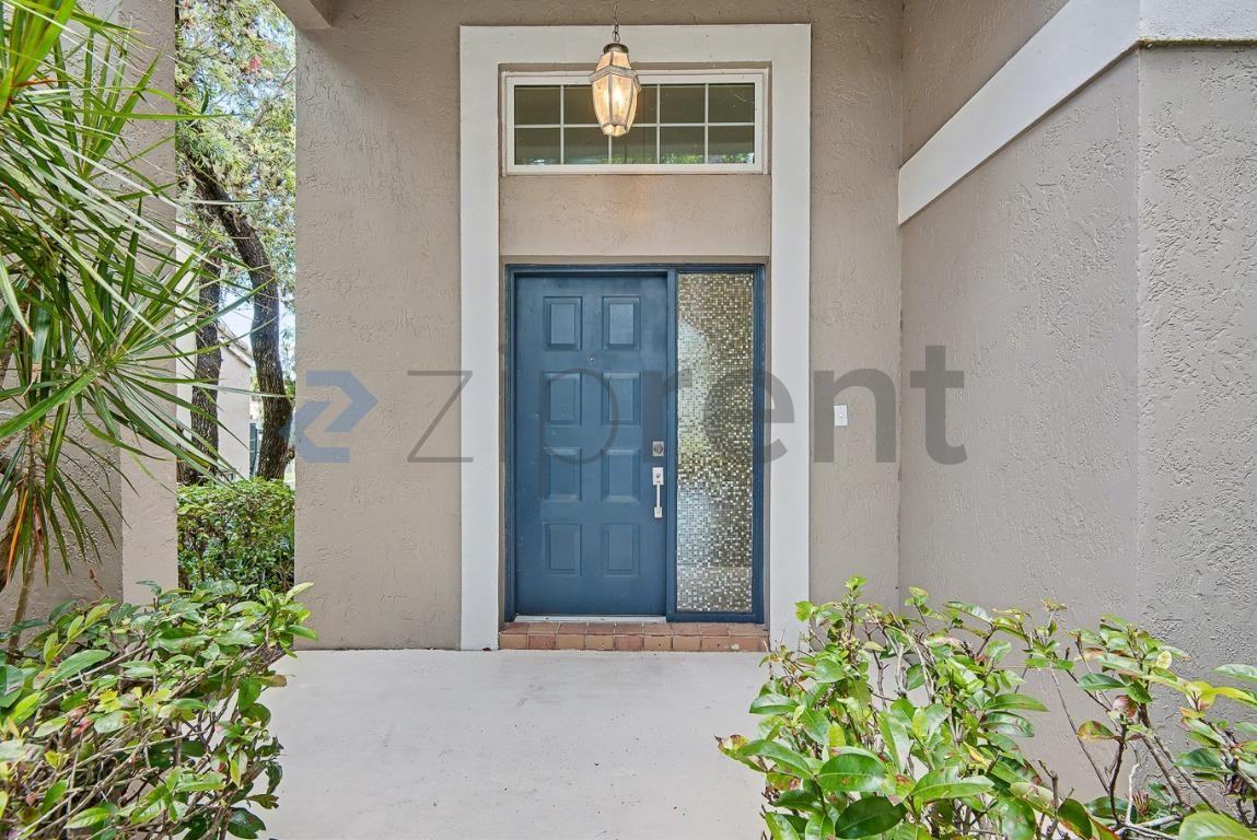 10271 Nw 10th Ct - Photo 2 of 36